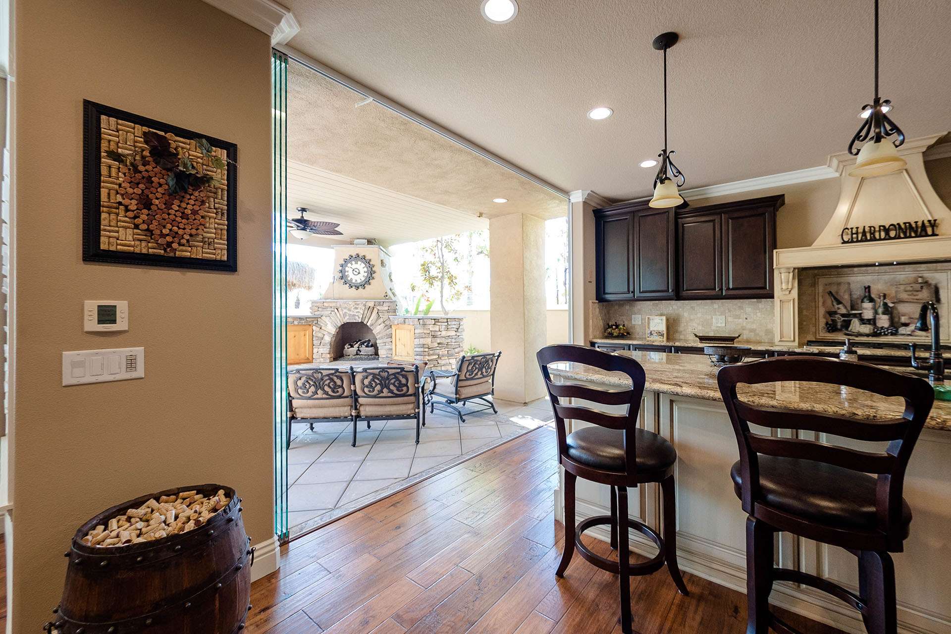 kitchen glass wall panels