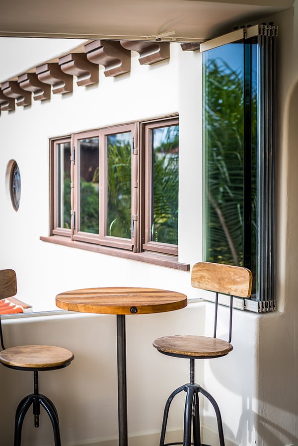 maintenance,Should you choose top-hung or bottom-rolling sliding glass?